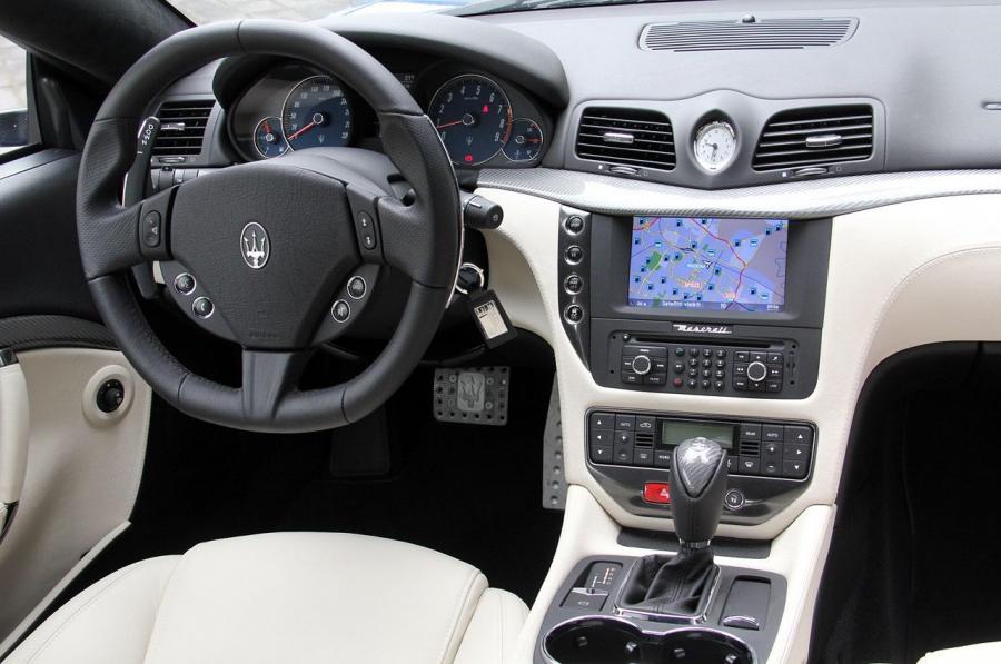  Maserati GranTurismo Sport 2013 года  (фото 28 из 56)